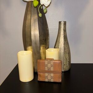 Gucci Studded GG Monogram Canvas line leather wallet Italy Brown EUC.